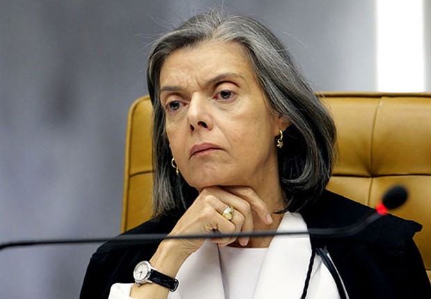 carmen-lucia-stf