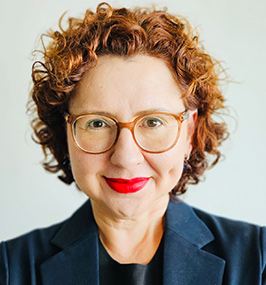 Ana Lara Camargo de Castro