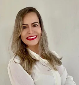Luciana Guimarães